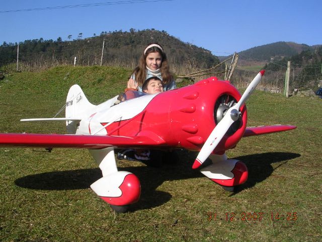 Download francisco morales (640Wx480H)