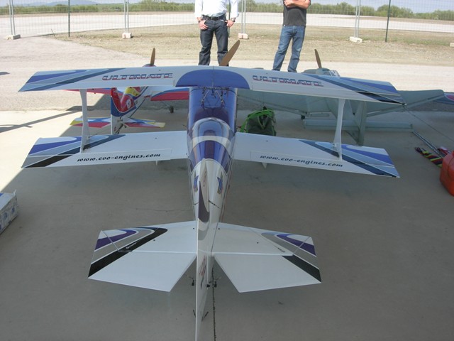 Download B09000090 (640Wx480H)