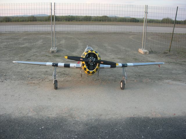 Download B09000430 (640Wx480H)