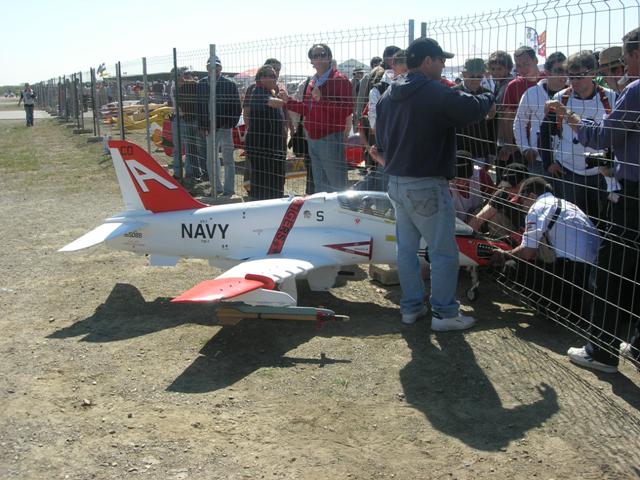 Download B09000690 (640Wx480H)