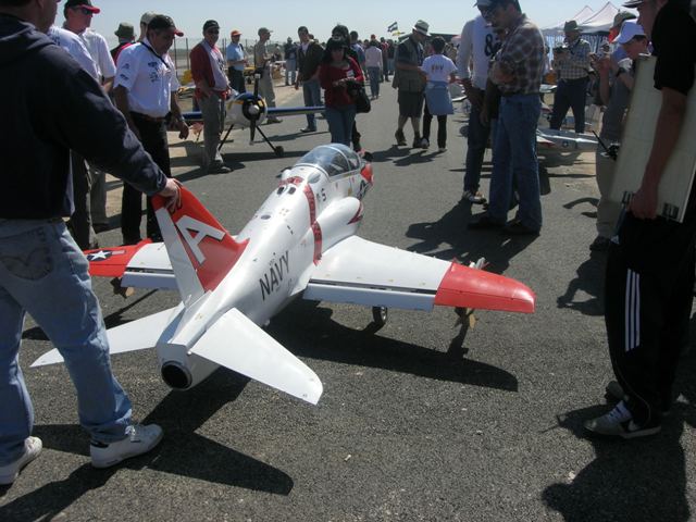 Download B09000760 (640Wx480H)