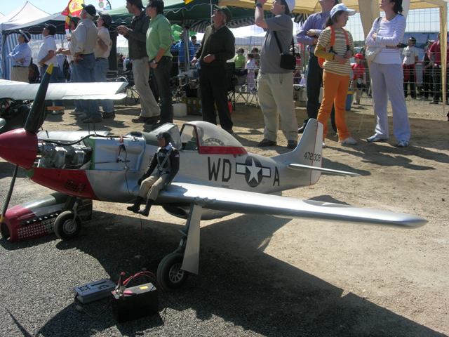 Download B09000830 (640Wx480H)