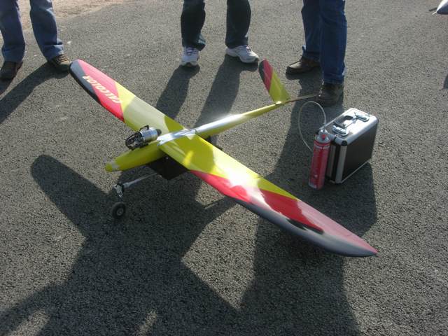 Download B09001120 (640Wx480H)