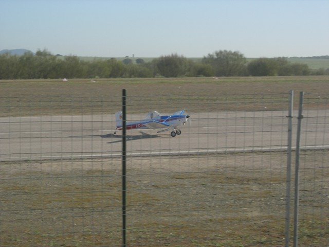 Download B09001240 (640Wx480H)