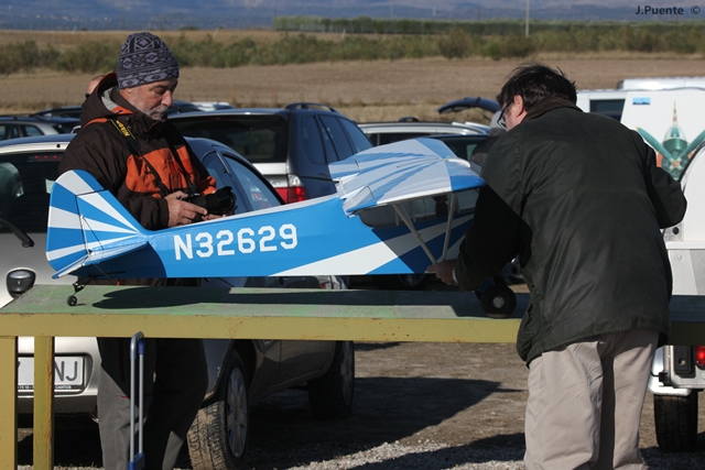Download MEM2011-000790 (640Wx427H)