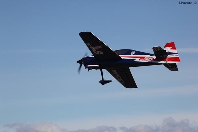 Download MEM2011-001110 (640Wx427H)