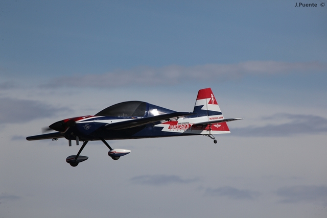 Download MEM2011-001130 (640Wx427H)