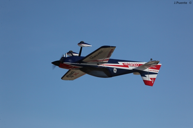 Download MEM2011-001230 (640Wx427H)