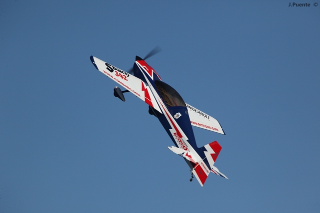 Download MEM2011-001310 (640Wx427H)