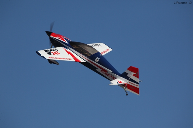 Download MEM2011-001470 (640Wx427H)
