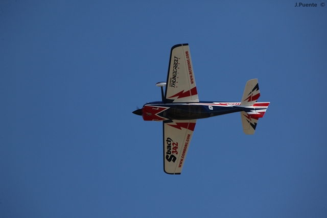 Download MEM2011-001530 (640Wx427H)