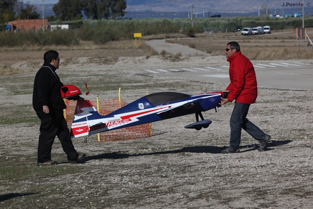 Download MEM2011-001650 (640Wx427H)
