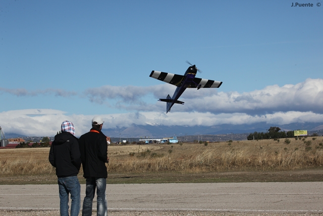 Download MEM2011-001730 (640Wx427H)
