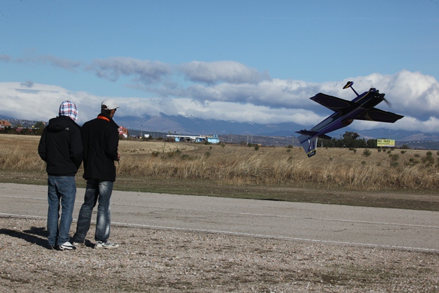 Download MEM2011-001780 (640Wx427H)