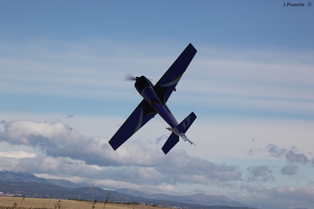 Download MEM2011-001790 (640Wx427H)