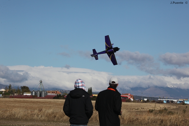 Download MEM2011-001810 (640Wx427H)