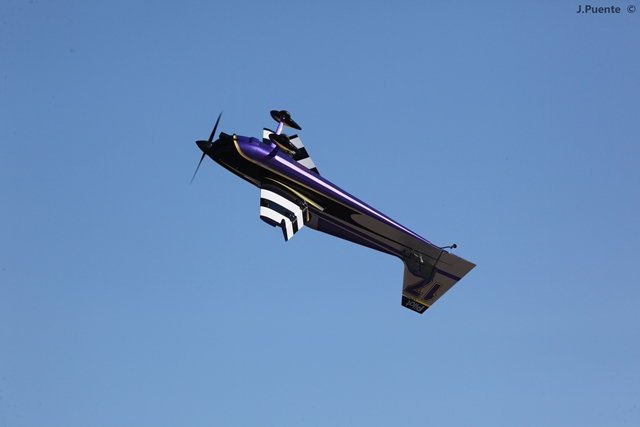 Download MEM2011-001820 (640Wx427H)