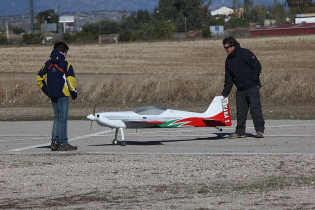 Download MEM2011-002170 (640Wx427H)