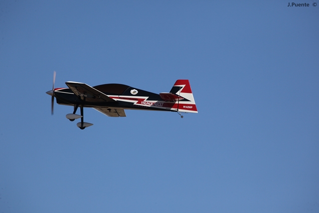 Download MEM2011-002240 (640Wx427H)