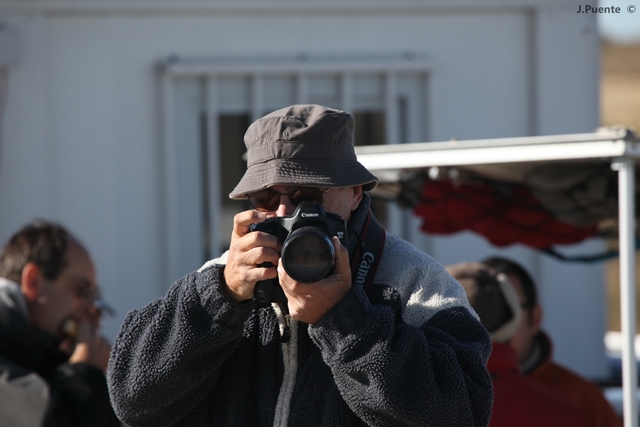 Download MEM2011-002270 (640Wx427H)