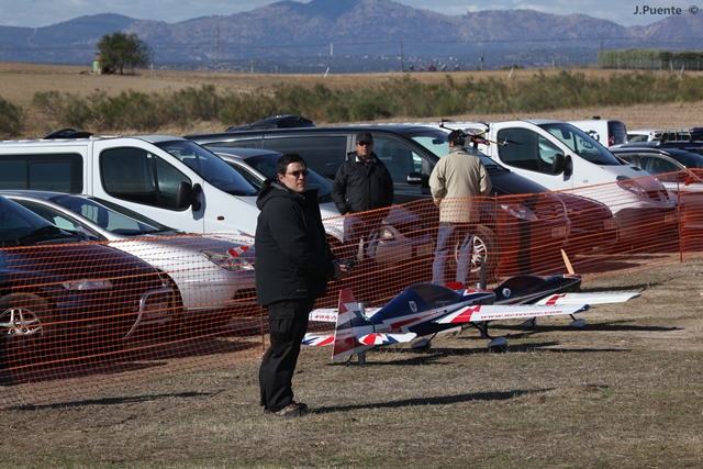 Download MEM2011-002860 (640Wx427H)