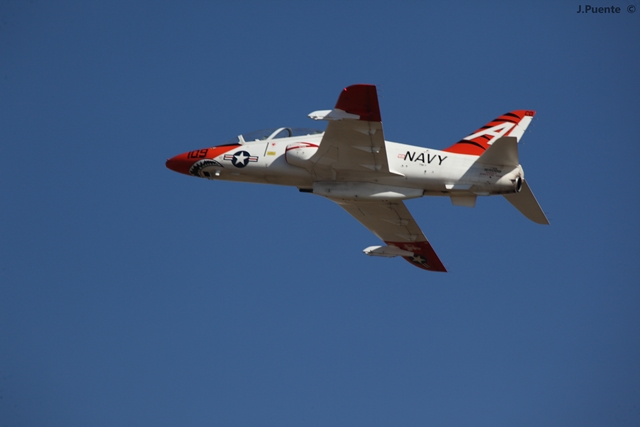 Download MEM2011-002970 (640Wx427H)