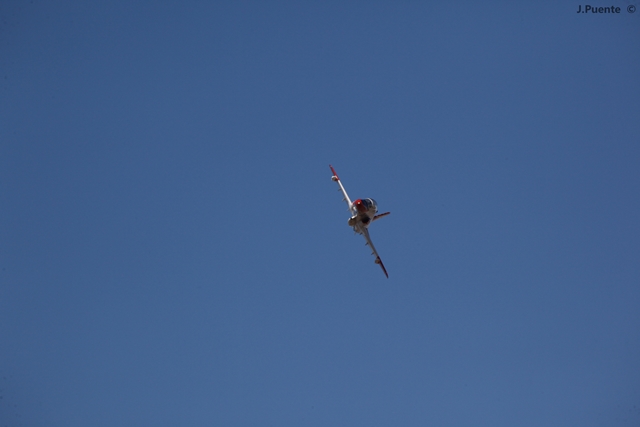 Download MEM2011-003010 (640Wx427H)