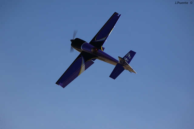 Download MEM2011-003420 (640Wx427H)