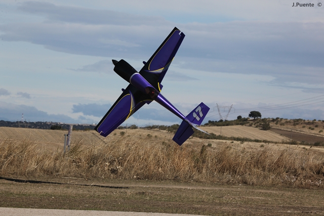 Download MEM2011-003510 (640Wx427H)