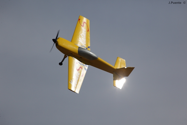 Download MEM2011-003830 (640Wx427H)