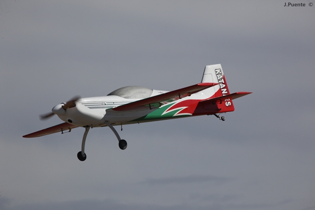 Download MEM2011-003910 (640Wx427H)
