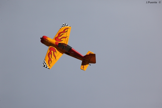 Download MEM2011-004300 (640Wx427H)