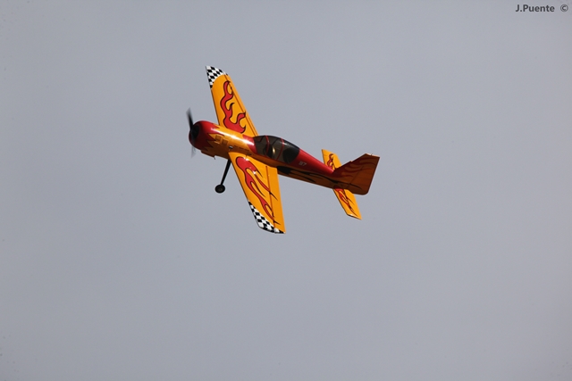 Download MEM2011-004400 (640Wx427H)