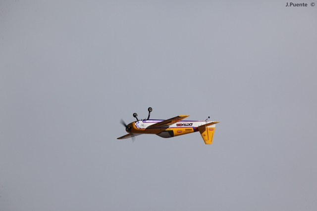 Download MEM2011-004420 (640Wx427H)