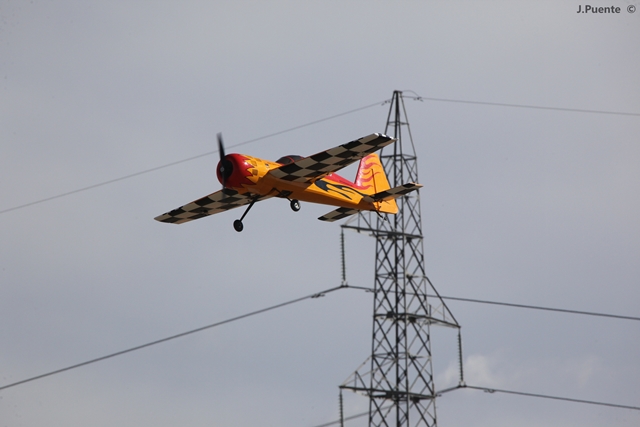 Download MEM2011-004500 (640Wx427H)