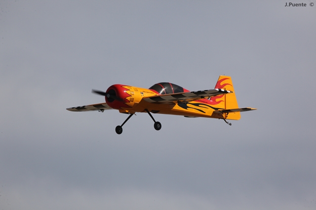Download MEM2011-004510 (640Wx427H)