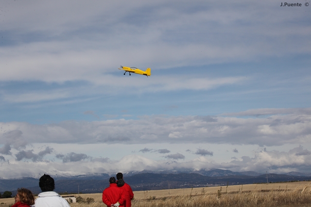 Download MEM2011-005220 (640Wx427H)
