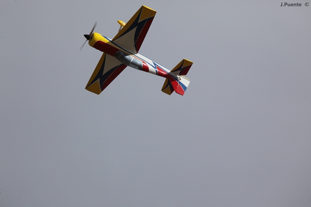 Download MEM2011-005400 (640Wx427H)