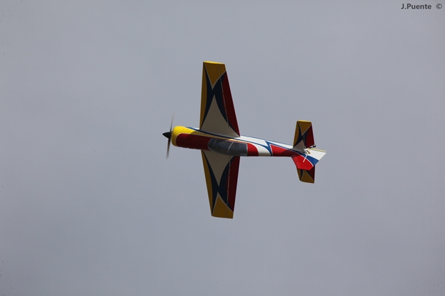 Download MEM2011-005410 (640Wx427H)