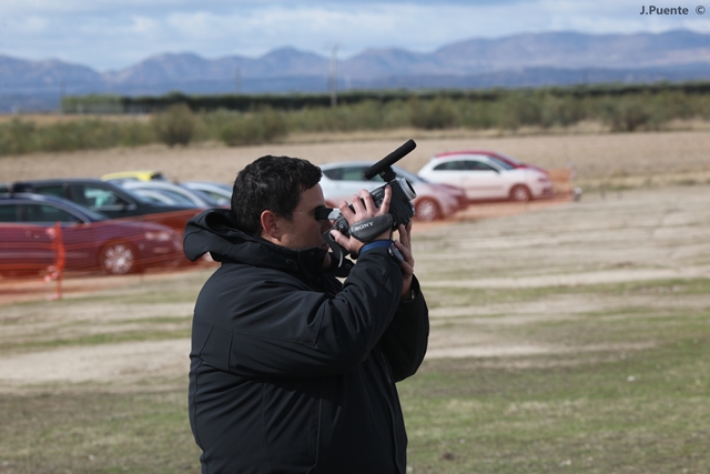 Download MEM2011-005420 (640Wx427H)