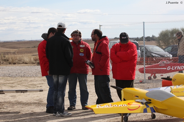 Download MEM2011-005430 (640Wx427H)