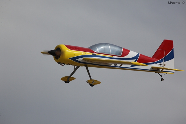 Download MEM2011-005540 (640Wx427H)