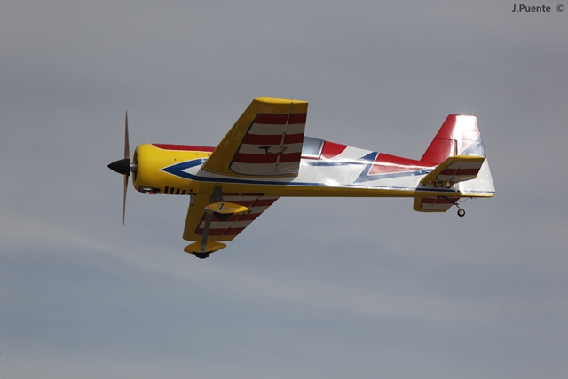 Download MEM2011-005550 (640Wx427H)