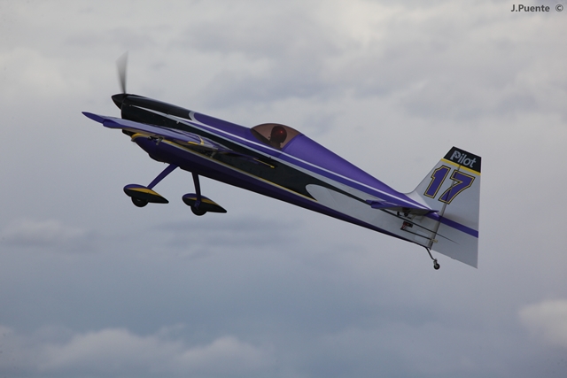 Download MEM2011-005970 (640Wx427H)