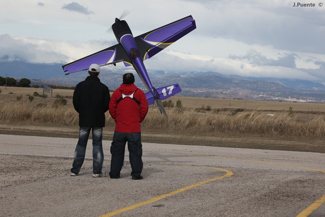 Download MEM2011-006060 (640Wx427H)