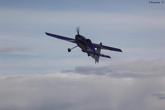 Download MEM2011-006170 (640Wx427H)