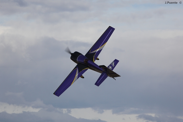 Download MEM2011-006220 (640Wx427H)