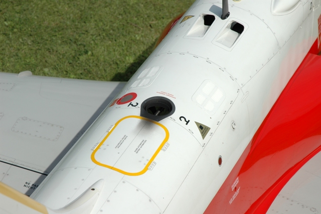 Download MFS001720 (640Wx426H)