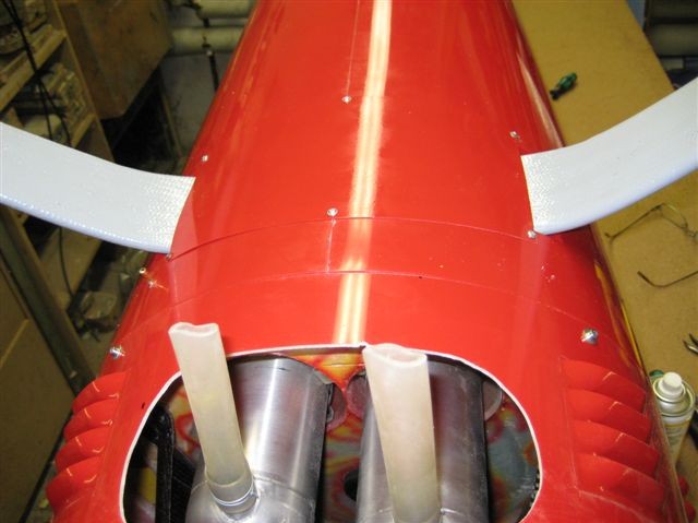 Download YAK55M000080 (640Wx479H)