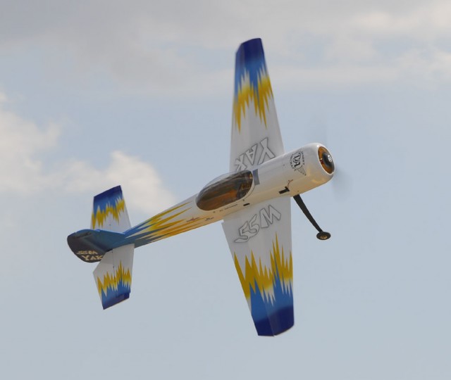 Download YAK55M000180 (640Wx540H)